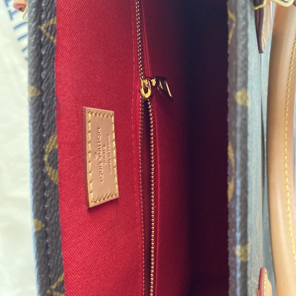 LOUIS VUITTON Monogram Sac Plat PM M45848 w/ Dust Bag, Box & Receipt! - Picture 9 of 12